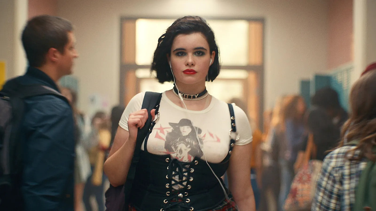 Kat Hernandez Outfits